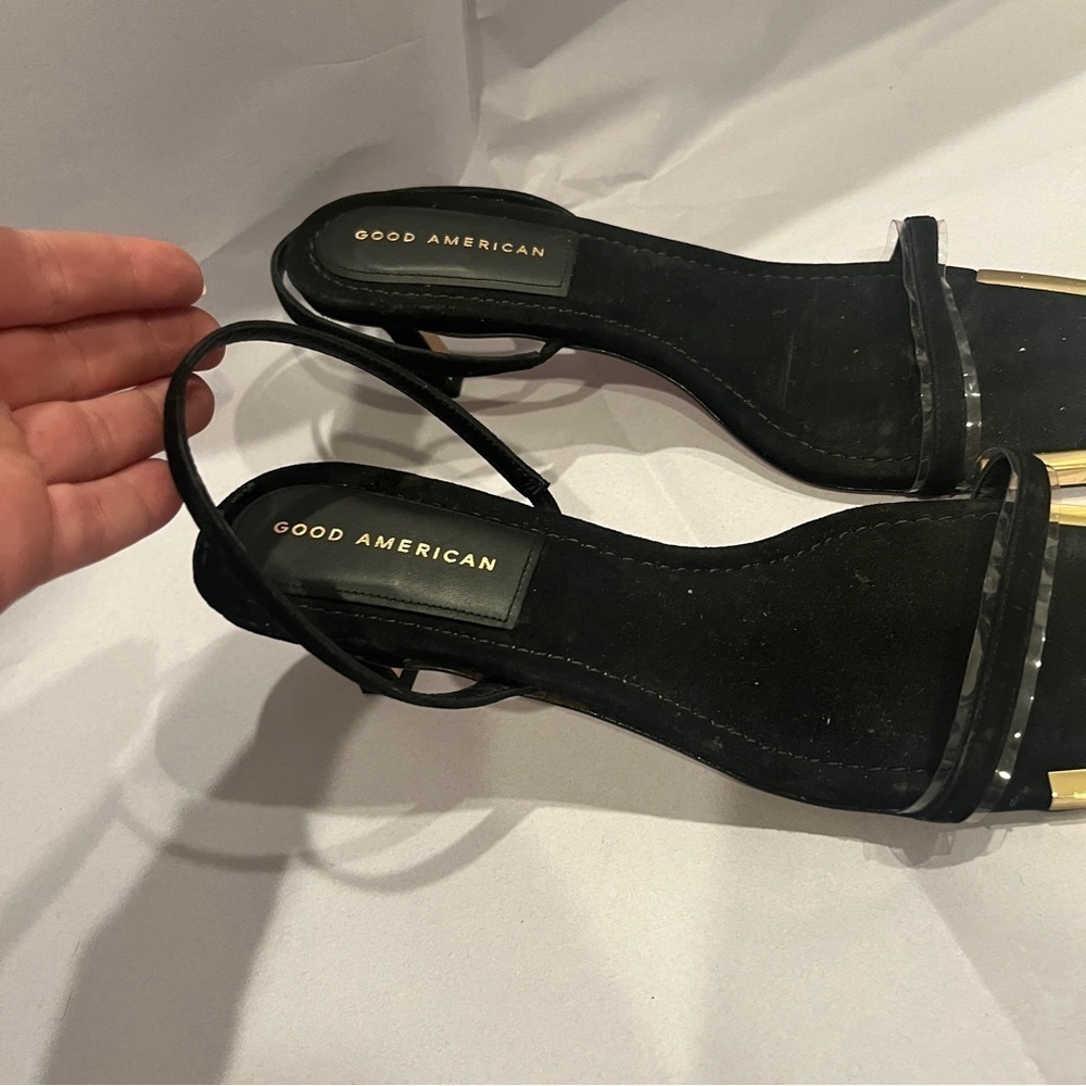 Good American black velvet feel strappy kitten pump gold accent toe size 9 - Picture 5 of 9